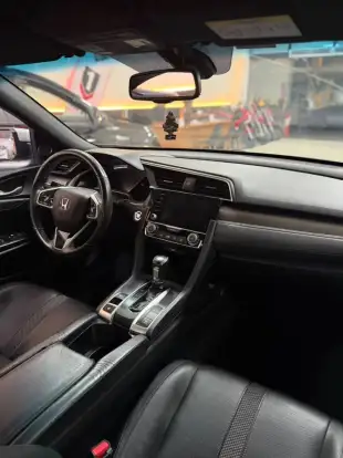 HONDA-CIVIC-2021