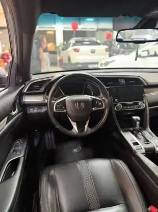 HONDA-CIVIC-2021