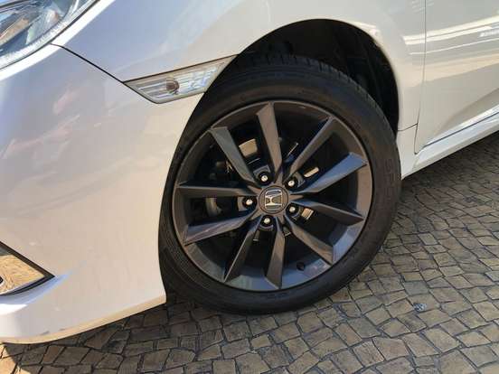 HONDA-CIVIC-2019