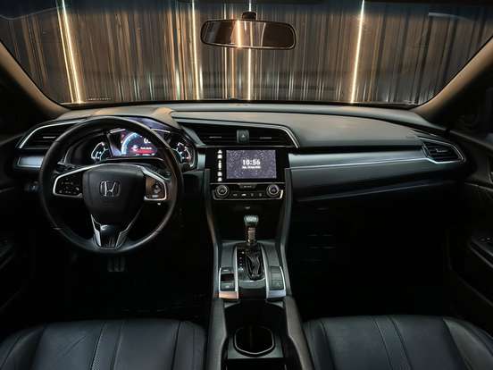 HONDA-CIVIC-2019