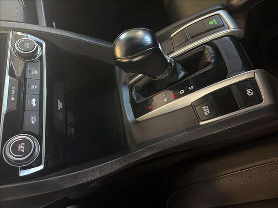HONDA-CIVIC-2019