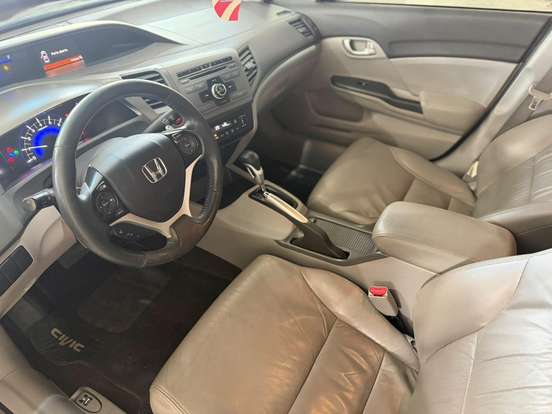 HONDA-CIVIC-2.0 LXR 16V FLEX 4P AUTOMÁTICO HONDA-CIVIC-2014