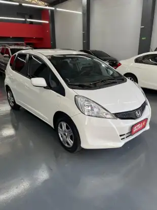 HONDA-FIT-2013