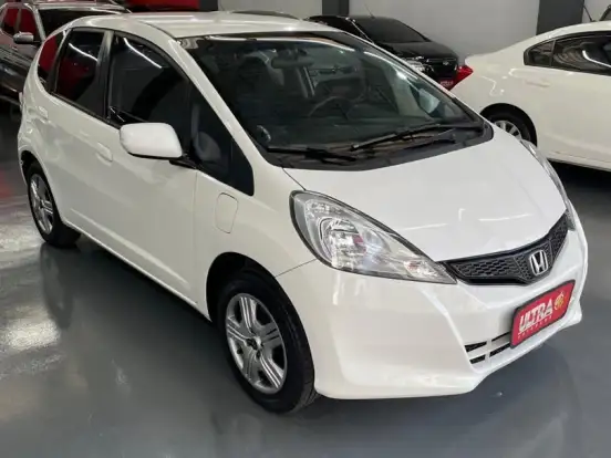 HONDA-FIT-1.4 DX 16V FLEX 4P MANUAL HONDA-FIT-2013