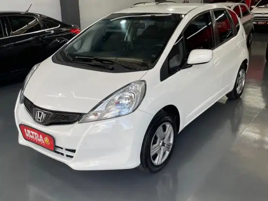 HONDA-FIT-1.4 DX 16V FLEX 4P MANUAL HONDA-FIT-2013