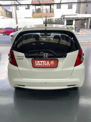 HONDA-FIT-2013