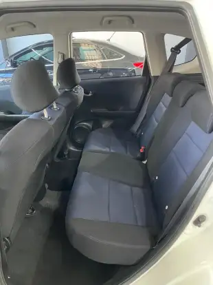 HONDA-FIT-2013