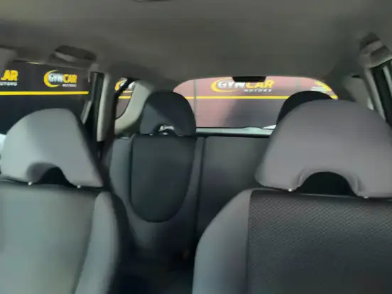 HONDA-FIT-2008