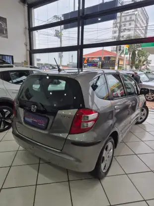 HONDA-FIT-2011