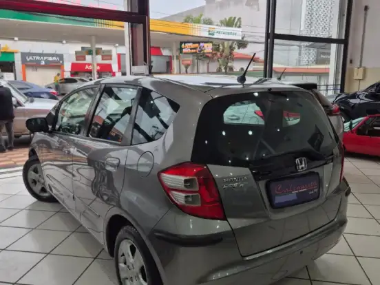 HONDA-FIT-1.4 LXL 16V FLEX 4P AUTOMÁTICO HONDA-FIT-2011