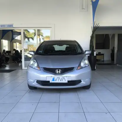 HONDA-FIT-2010
