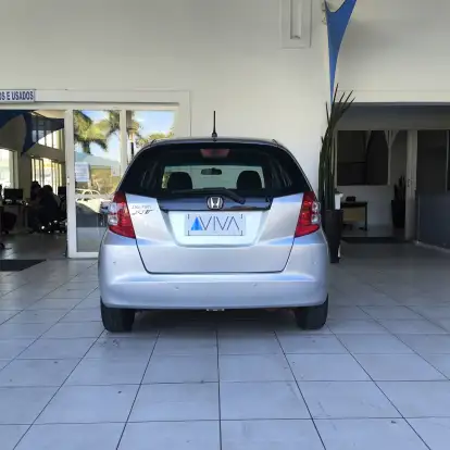HONDA-FIT-2010