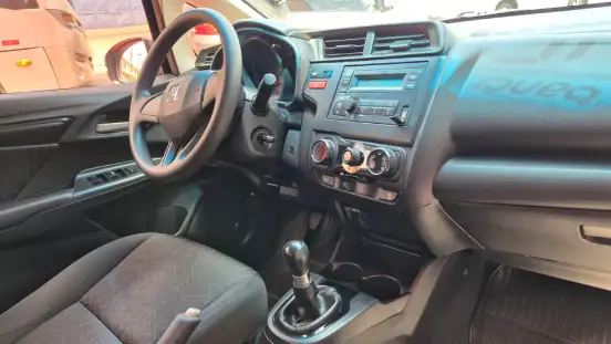 HONDA-FIT-2015