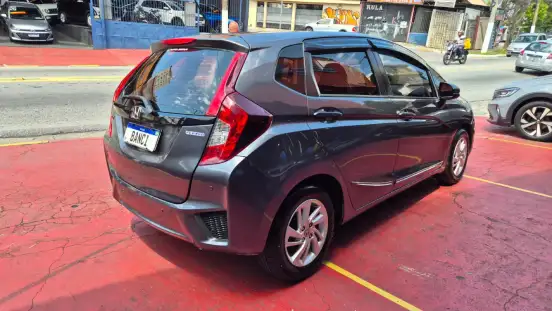 HONDA-FIT-2015