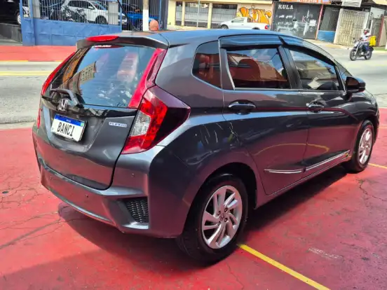 HONDA-FIT-1.5 LX 16V FLEX 4P MANUAL HONDA-FIT-2015