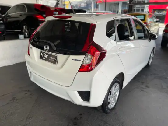 HONDA-FIT-2015