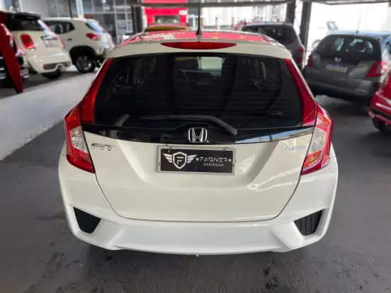 HONDA-FIT-2015
