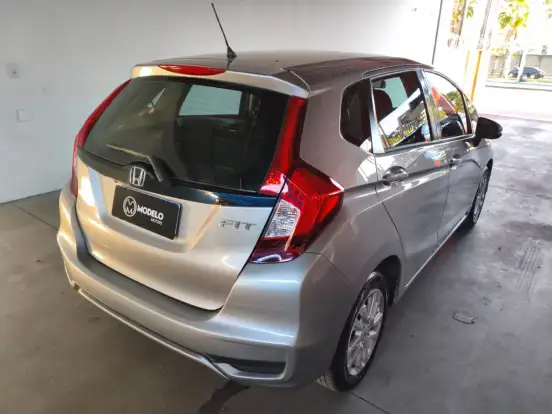 HONDA-FIT-2017