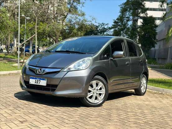 HONDA-FIT-2012