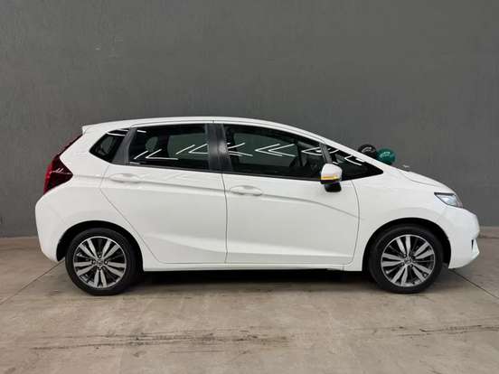 HONDA-FIT-2016