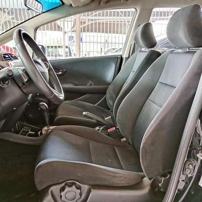HONDA-FIT-2014