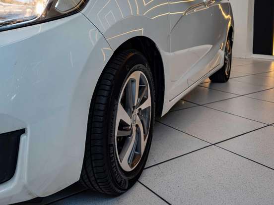 HONDA-FIT-2015