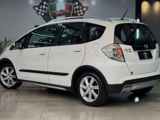 HONDA-FIT-1.5 TWIST 16V FLEX 4P AUTOMÁTICO HONDA-FIT-2012