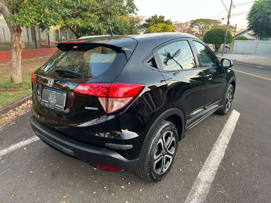 HONDA-HR-V-2015