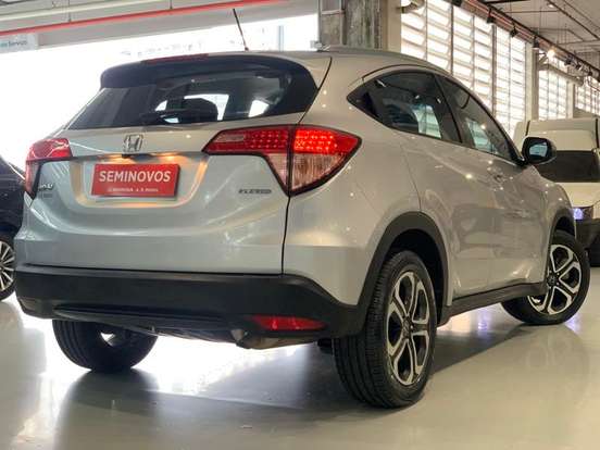HONDA-HR-V-2015