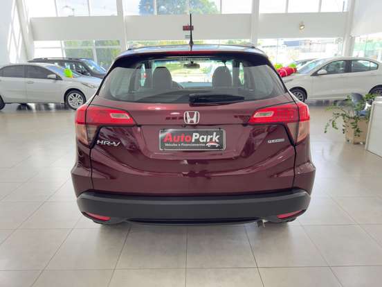 HONDA-HR-V-2015