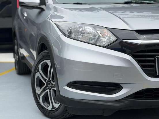 HONDA-HR-V-2016