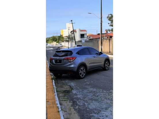 HONDA-HR-V-1.8 16V FLEX LX 4P AUTOMÁTICO HONDA-HR-V-2015