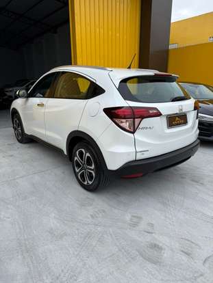 HONDA-HR-V-1.8 16V FLEX TOURING 4P AUTOMÁTICO HONDA-HR-V-2018