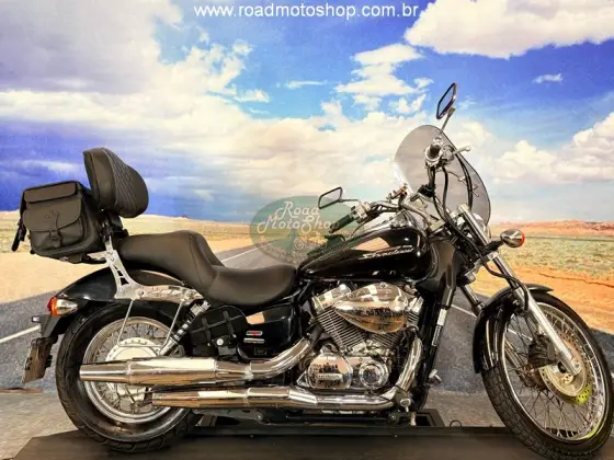 HONDA SHADOW 750 