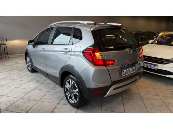 HONDA-WR-V-2017
