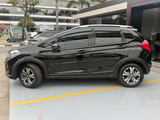 HONDA-WR-V-2019