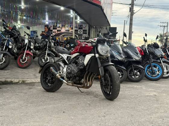 HONDA CB 1000R BLACK EDITION ABS 