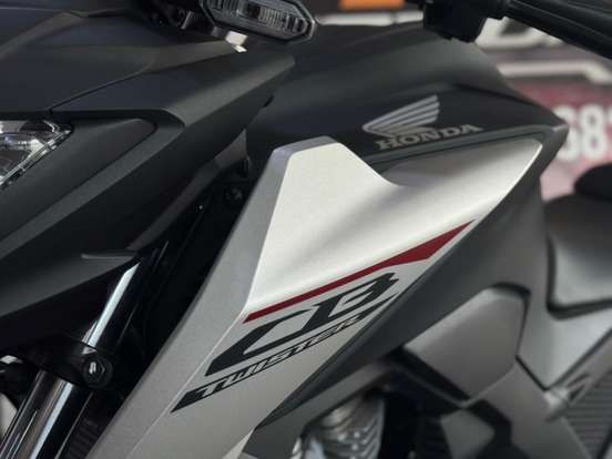 HONDA-CB 300F TWISTER CBS-2025