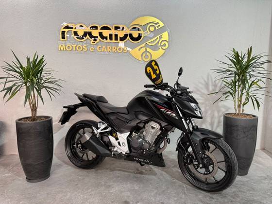 HONDA CB 300F TWISTER CBS 