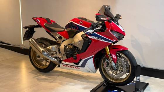 HONDA CBR 1000RR FIREBLADE SP 