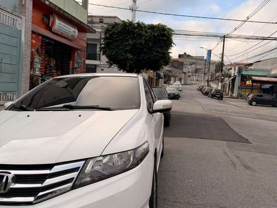 HONDA-CITY-1.5 LX 16V FLEX 4P AUTOMÁTICO HONDA-CITY-2014