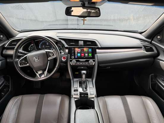 HONDA-CIVIC-2021