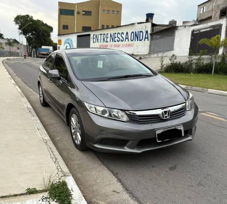 HONDA CIVIC 1.8 LXS 16V FLEX 4P AUTOMÁTICO