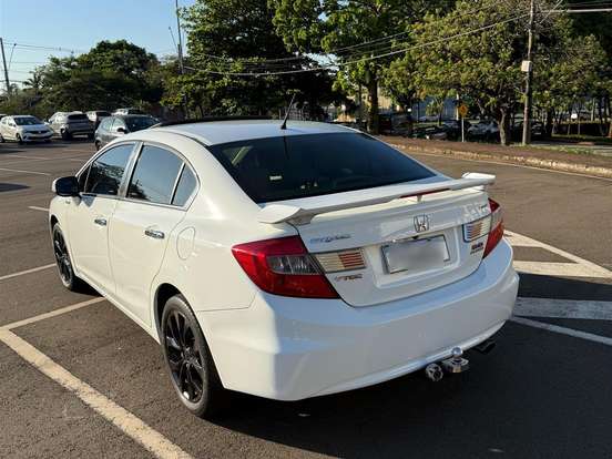 HONDA-CIVIC-2.0 EXR 16V FLEX 4P AUTOMÁTICO HONDA-CIVIC-2015
