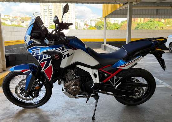 HONDA-CRF 1100L AFRICA TWIN DCT-2024