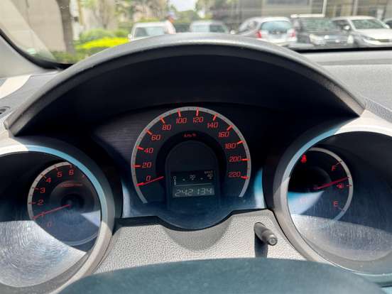 HONDA-FIT-1.4 LX 16V FLEX 4P MANUAL HONDA-FIT-2010