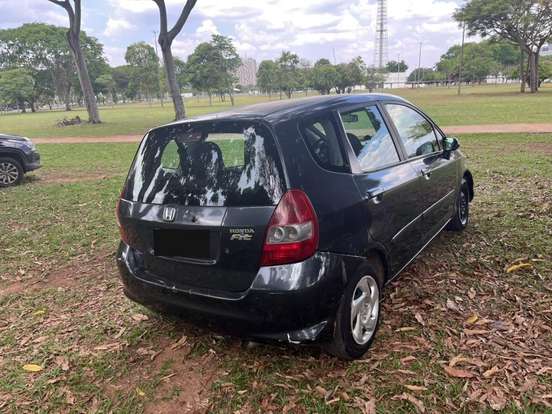 HONDA-FIT-2004