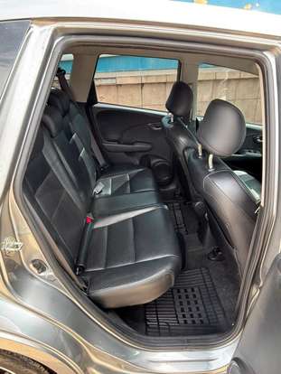 HONDA-FIT-2013