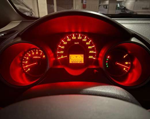 HONDA-FIT-2013