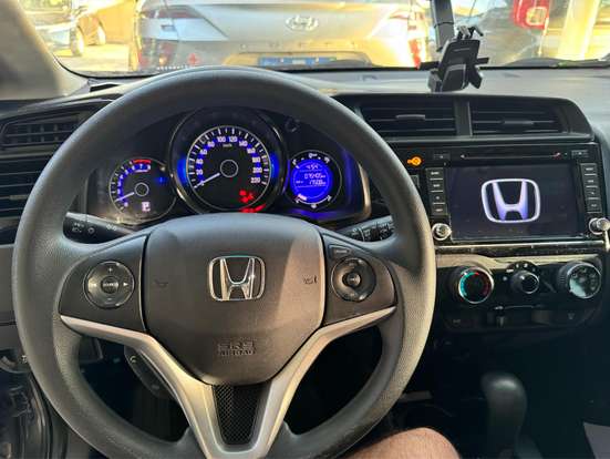 HONDA-FIT-2018